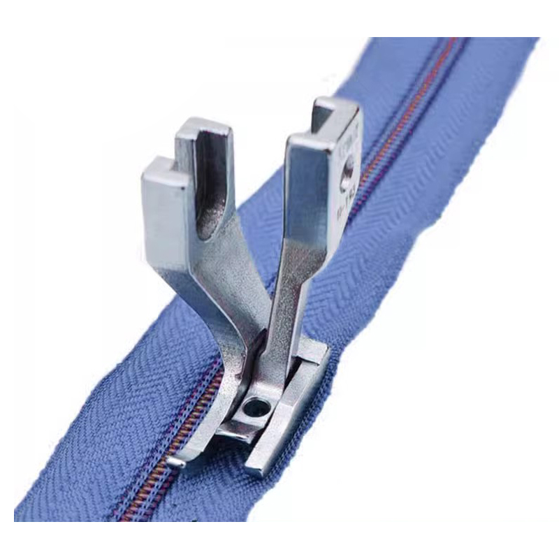 Zipper Foot Presser - 工業用ウォーキングミシン用ナロージッパープレッサーフット、スムーズなボタンと歯ブラシ圧フィート、u192u193