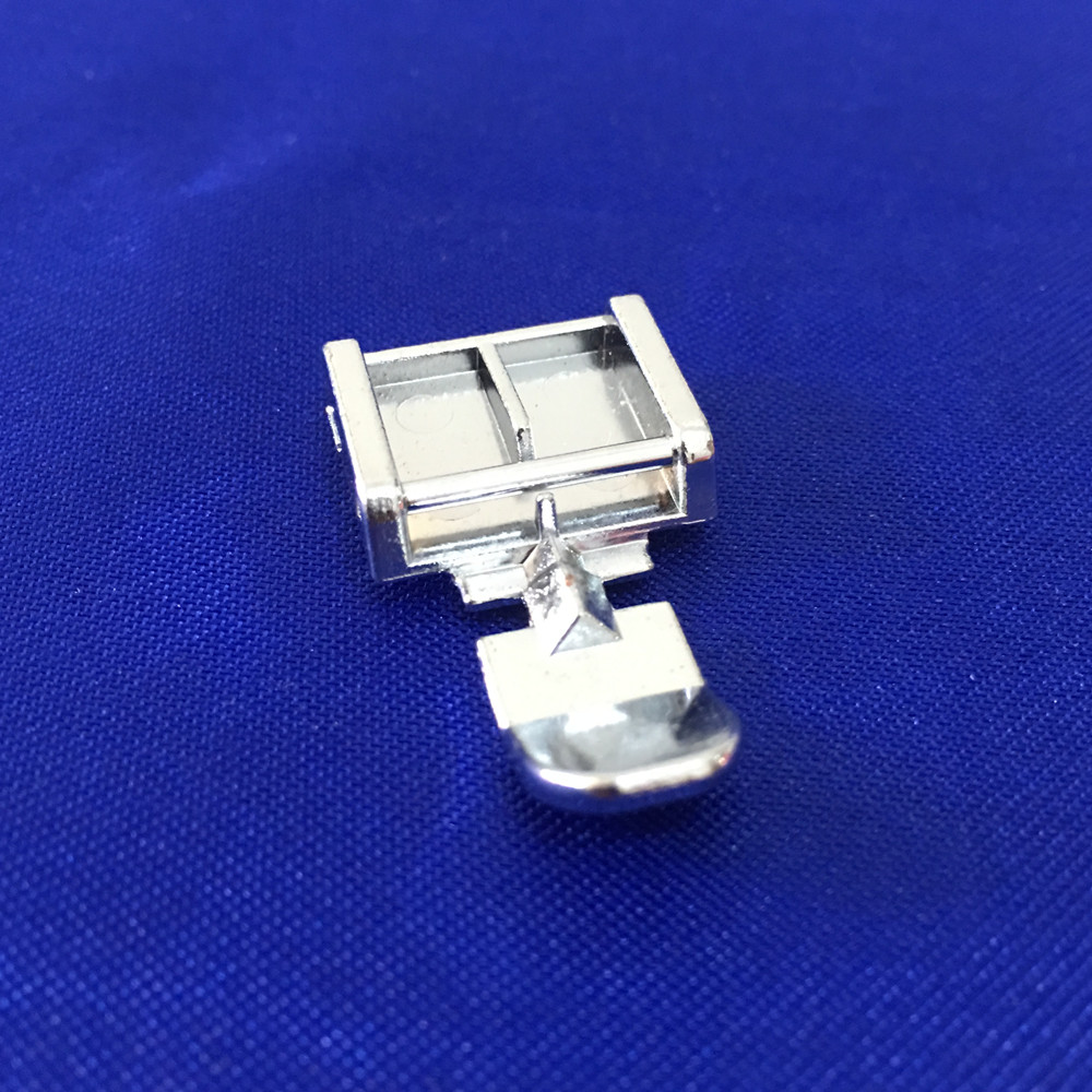 金属製のジッパー,ミシン押え金,左右,家庭用スナップオンソー - Zipper Foot Presser のレビューと価格